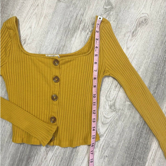Yellow Crop Top Long Sleeve (Heart & Hips) SMALL Cotton Blend - Picture 7 of 10